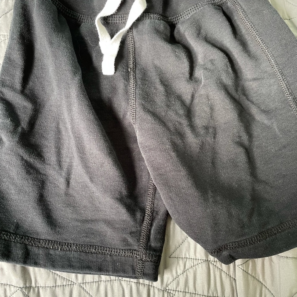 Hanna Anderson shorts black size 5